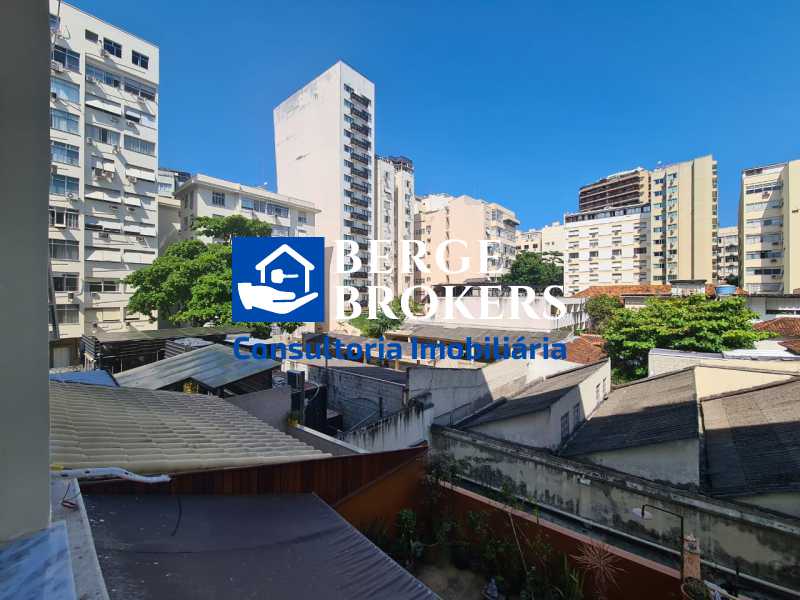 Conheça Vista do imóvel - Apartamento à venda Rua Gomes Carneiro, Ipanema, Rio de Janeiro - R$ 950.000 - RJAP10272 - 40 Vista - 40