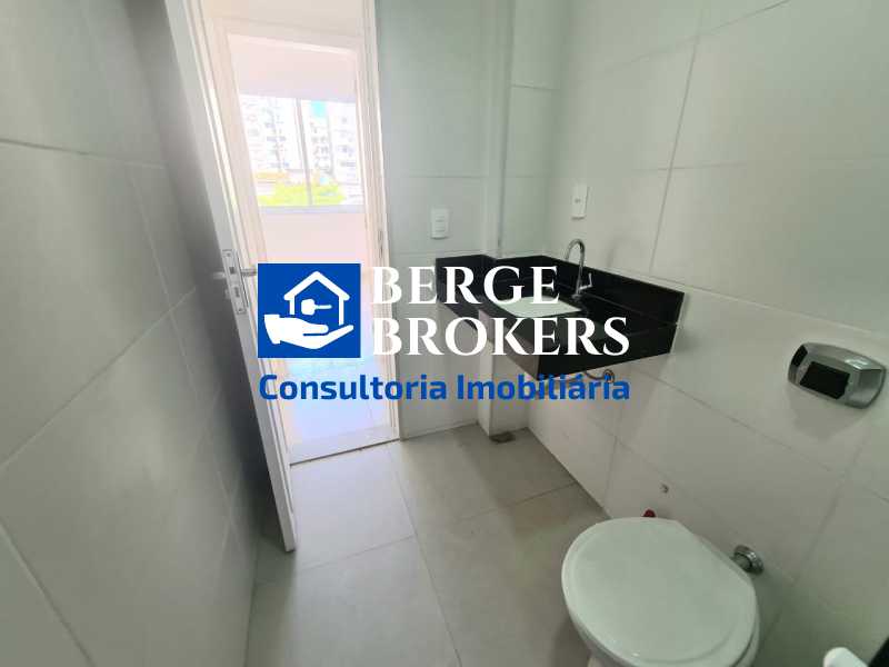 Conheça Banheiro Social do imóvel - Apartamento à venda Rua Gomes Carneiro, Ipanema, Rio de Janeiro - R$ 950.000 - RJAP10272 - 23 Banheiro Social - 23
