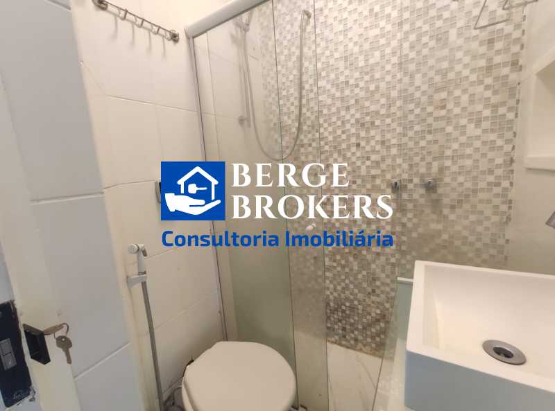 Conheça Banheiro do imóvel - Apartamento 1 quarto à venda Copacabana, Rio de Janeiro - R$ 600.000 - RJAP10274 - 10 Banheiro - 10