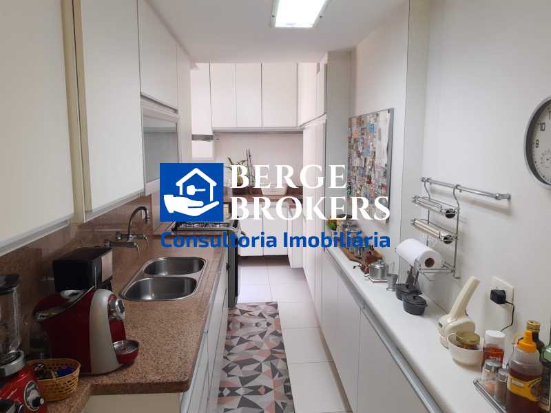 Conheça COZINHA do imóvel - Cobertura à venda Rua Dona Delfina, Tijuca, Rio de Janeiro - R$ 1.995.000 - RJCO30032 - 57 COZINHA - 57