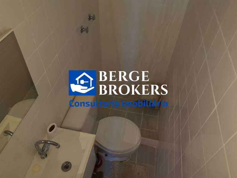 Conheça BANHEIRO SERVIÇO do imóvel - Cobertura à venda Rua Dona Delfina, Tijuca, Rio de Janeiro - R$ 1.995.000 - RJCO30032 - 63 BANHEIRO SERVIÇO - 63