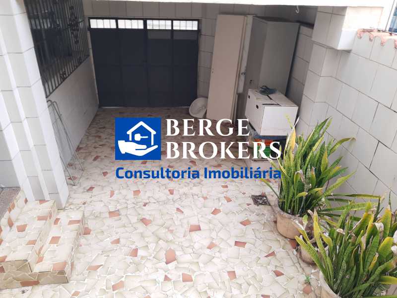 Conheça área serviço 1 andar do imóvel - Casa de Vila 4 quartos à venda Vila Isabel, Rio de Janeiro - R$ 900.000 - RJCV40010 - 4 área serviço 1 andar - 4