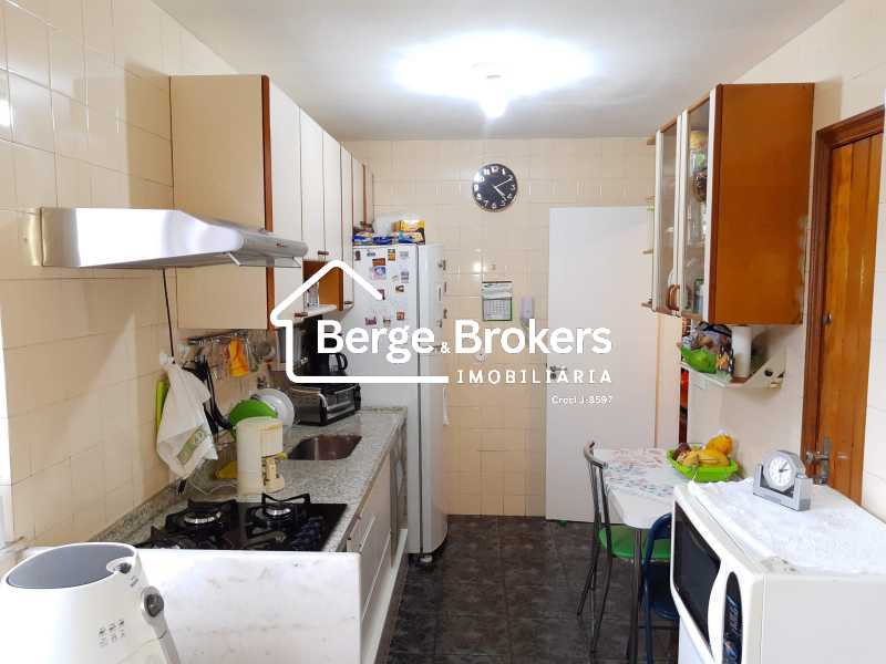 Conheça COZINHA do imóvel - Cobertura 3 quartos à venda Tijuca, Rio de Janeiro - R$ 895.000 - ZSCO30001 - 28 COZINHA - 28
