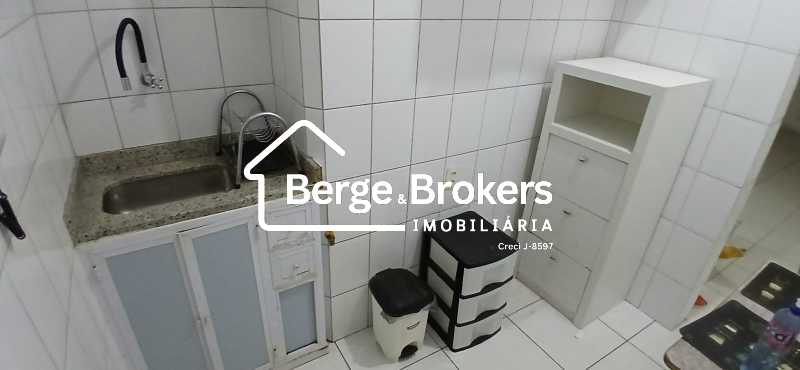 Conheça Cozinha do imóvel - Apartamento à venda Praia de Botafogo, Botafogo, Rio de Janeiro - R$ 490.000 - RJAP10322 - 6 Cozinha - 6