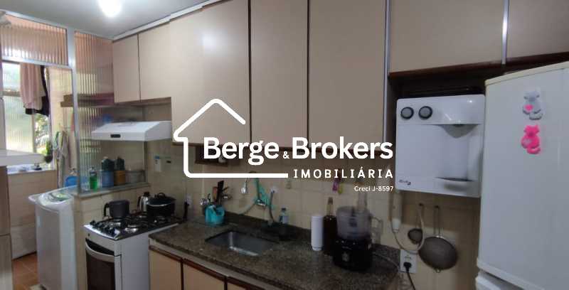 Conheça cozinha do imóvel - Apartamento à venda Travessa Cerqueira Lima, Riachuelo, Rio de Janeiro - R$ 260.000 - RJAP20648 - 16 cozinha - 16