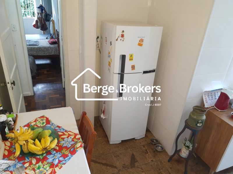 Conheça COZINHA do imóvel - Apartamento três quartos com vaga à venda na Tijuca - RJAP30661 - 25 COZINHA - 25