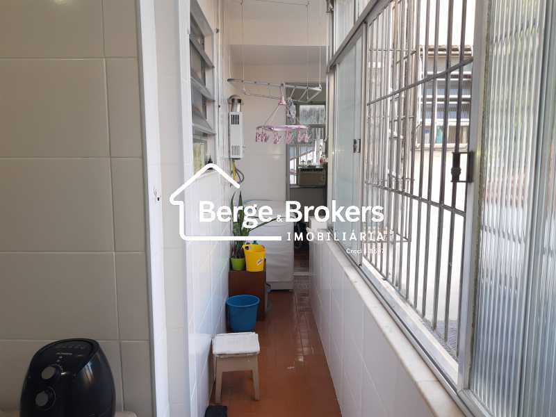 Conheça ÁREA SERVIÇO do imóvel - Apartamento três quartos com vaga à venda na Tijuca - RJAP30661 - 27 ÁREA SERVIÇO - 27