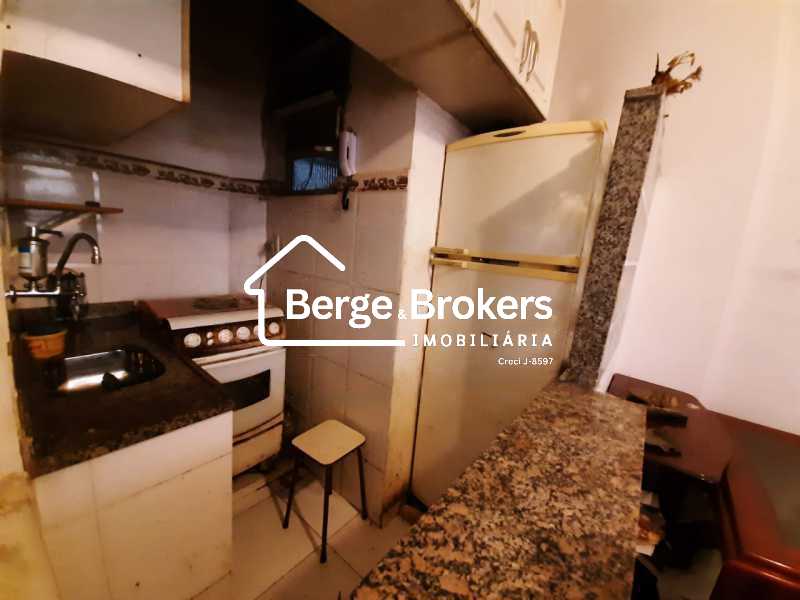 Conheça cozinha do imóvel - Apartamento 1 quarto à venda Copacabana, Rio de Janeiro - R$ 650.000 - RJAP10333 - 4 cozinha - 4
