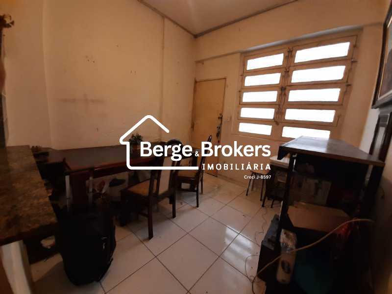 Conheça sala do imóvel - Apartamento 1 quarto à venda Copacabana, Rio de Janeiro - R$ 650.000 - RJAP10333 - 10 sala - 10