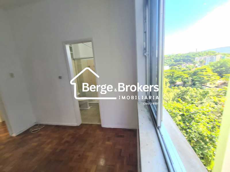 Conheça IMG-20250513-WA0020 do imóvel - Apartamento à venda Rua Lauro Muller, Botafogo, Rio de Janeiro - R$ 560.000 - RJAP10342 - 12 IMG-20250513-WA0020 - 12