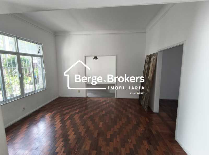 Conheça SALA 1 do imóvel - Excelente Casa Triplex próxima ao Alto da Boa Vista muito espaçosa - RJCA30025 - 9 SALA 1 - 9
