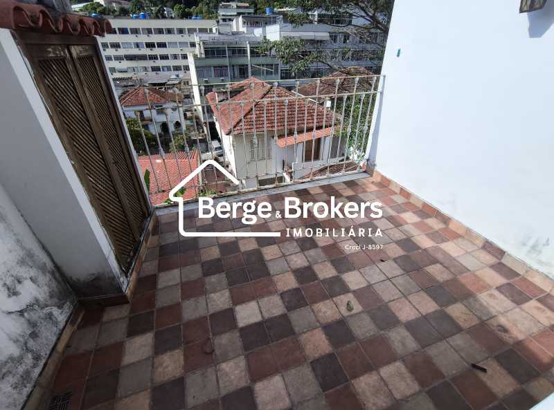Conheça VARANDA SUITE 2 do imóvel - Excelente Casa Triplex próxima ao Alto da Boa Vista muito espaçosa - RJCA30025 - 40 VARANDA SUITE 2 - 40