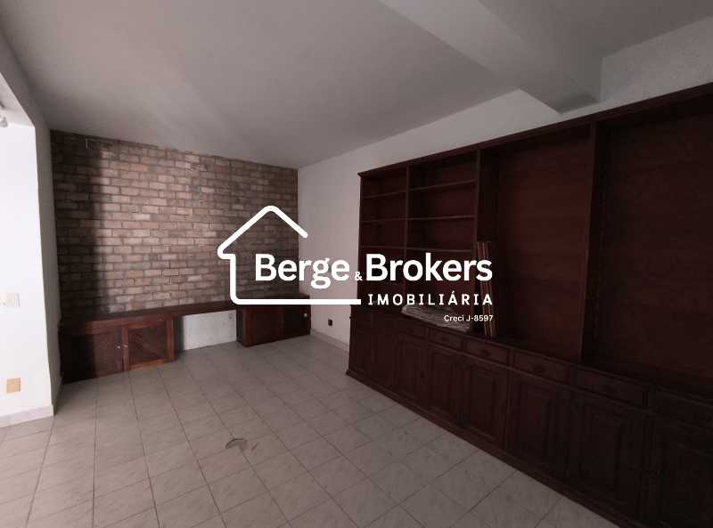 Conheça SALA 5 do imóvel - Excelente Casa Triplex próxima ao Alto da Boa Vista muito espaçosa - RJCA30025 - 50 SALA 5 - 50
