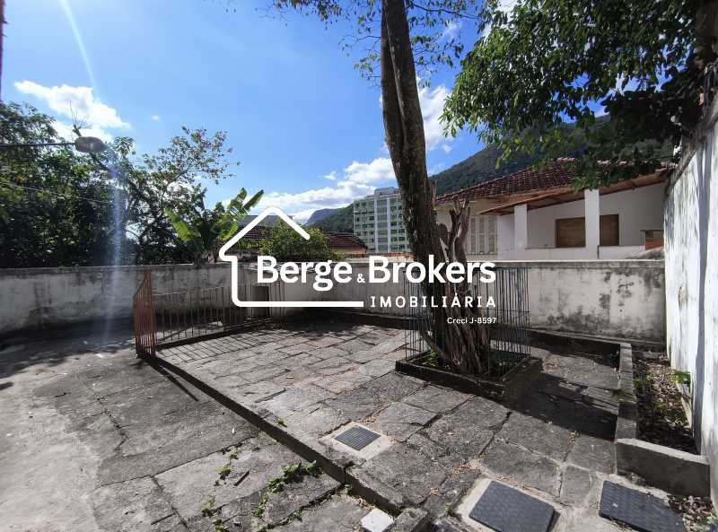 Conheça JARDIM 2 do imóvel - Excelente Casa Triplex próxima ao Alto da Boa Vista muito espaçosa - RJCA30025 - 44 JARDIM 2 - 44