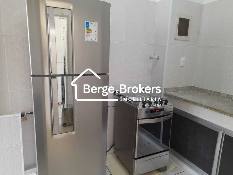 Conheça 11 cozinha. do imóvel - Apartamento 2 quartos à venda Botafogo, Rio de Janeiro - R$ 915.000 - RJAP20732 - 13 11 cozinha. - 13