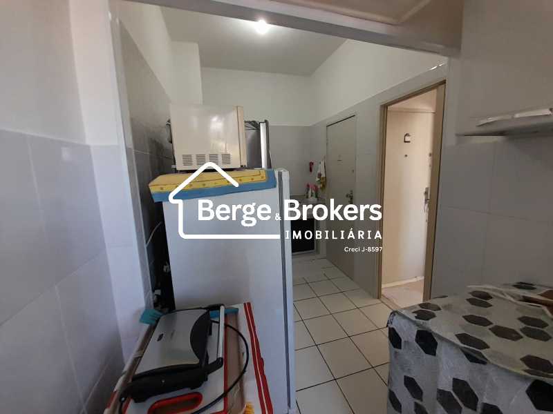 Conheça 14 área de serviço. do imóvel - Apartamento 2 quartos à venda Botafogo, Rio de Janeiro - R$ 915.000 - RJAP20732 - 16 14 área de serviço. - 16