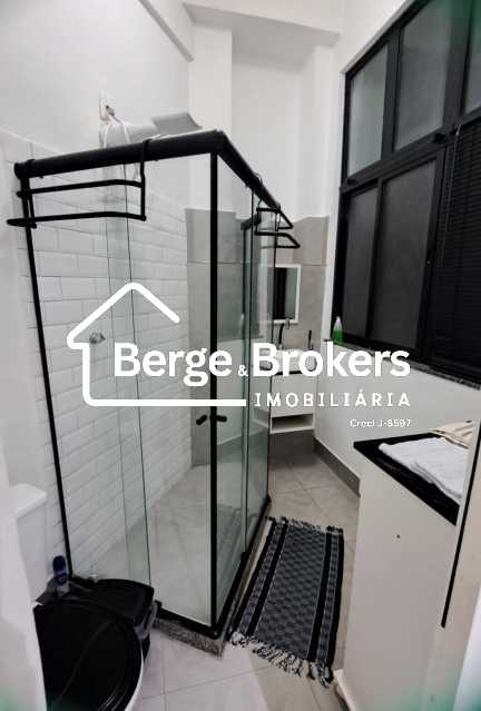 Conheça Banheiro do imóvel - Apartamento 1 quarto à venda Centro, Rio de Janeiro - R$ 250.000 - RJAP10383 - 7 Banheiro - 7