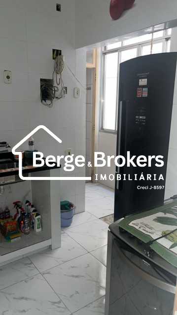 Conheça Cozinha 1 do imóvel - Apartamento 3 quartos à venda Copacabana, Rio de Janeiro - R$ 1.000.000 - RJAP30728 - 7 Cozinha 1 - 7