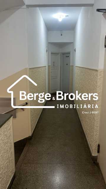 Conheça Hall do imóvel - Apartamento 3 quartos à venda Copacabana, Rio de Janeiro - R$ 1.000.000 - RJAP30728 - 13 Hall - 13