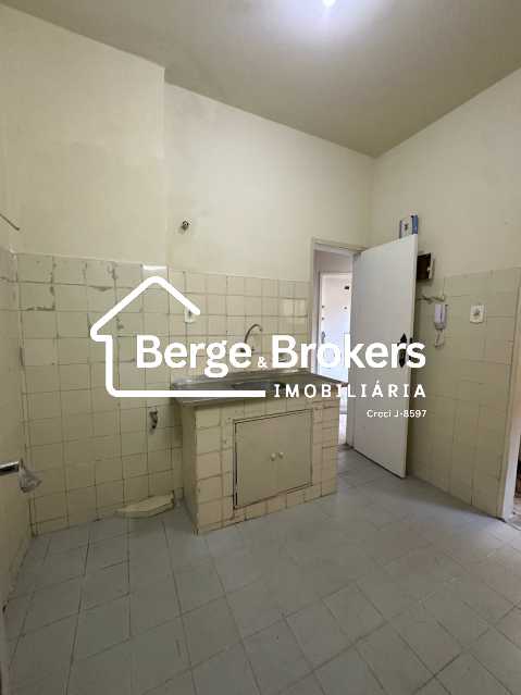 Conheça WhatsApp Image 2026-02-11 at 1 do imóvel - Apartamento à venda Rua Pio Correia, Jardim Botânico, Rio de Janeiro - R$ 690.000 - RJAP20753 - 18 WhatsApp Image 2026-02-11 at 1 - 18