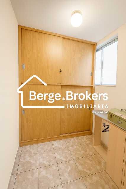 Conheça Quarto de serviço. do imóvel - Apartamento 4 quartos à venda Tijuca, Rio de Janeiro - R$ 860.000 - RJAP40183 - 31 Quarto de serviço. - 31