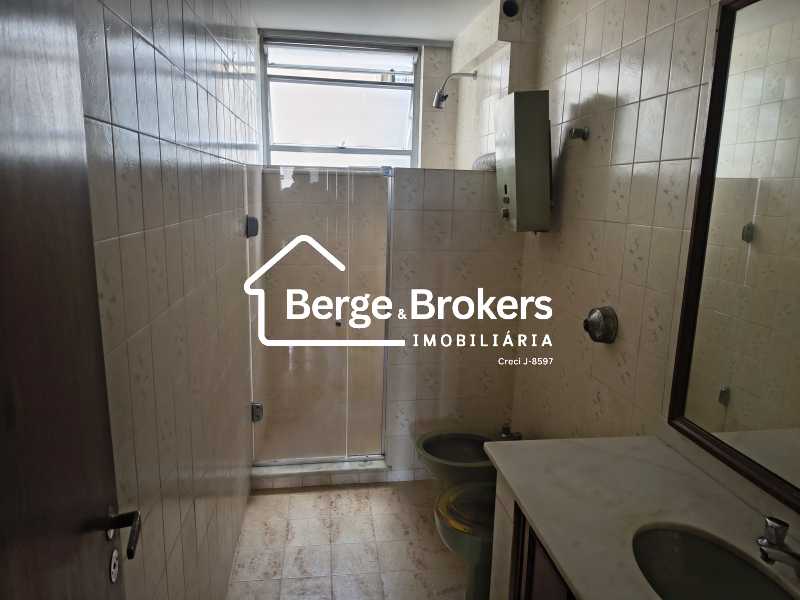 Conheça Banheiro Suite_3 do imóvel - Apartamento 3 quartos à venda Tijuca, Rio de Janeiro - R$ 696.000 - RJAP30746 - 28 Banheiro Suite_3 - 28