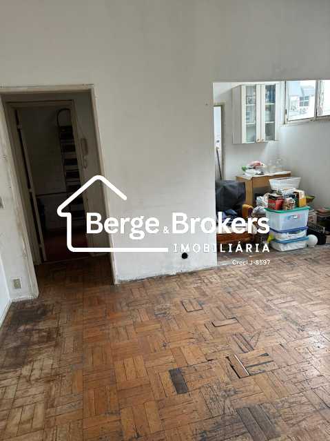 Conheça SALA do imóvel - Apartamento : Padrão / Residencial / Botafogo - RJAP20797 - 6 SALA - 6
