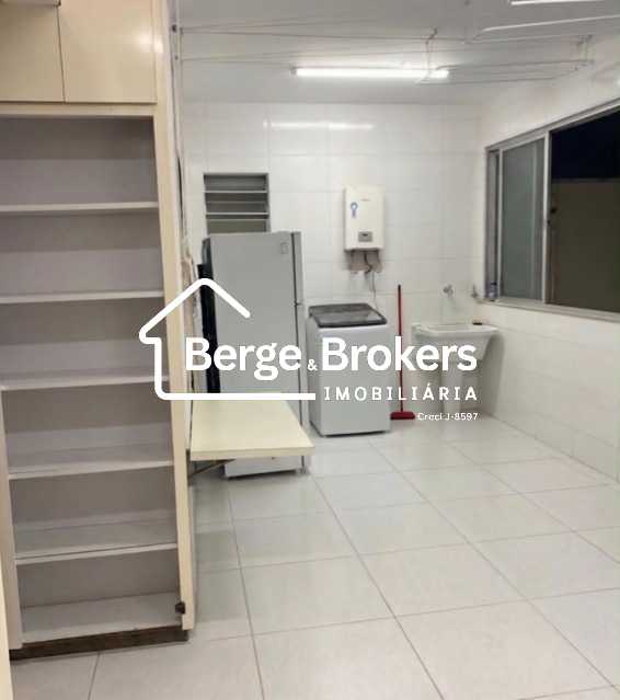 Conheça área de serviço. do imóvel - Apartamento para alugar Rua Constante Ramos, Copacabana, Rio de Janeiro - R$ 13.000 - RJAP40194 - 16 área de serviço. - 16