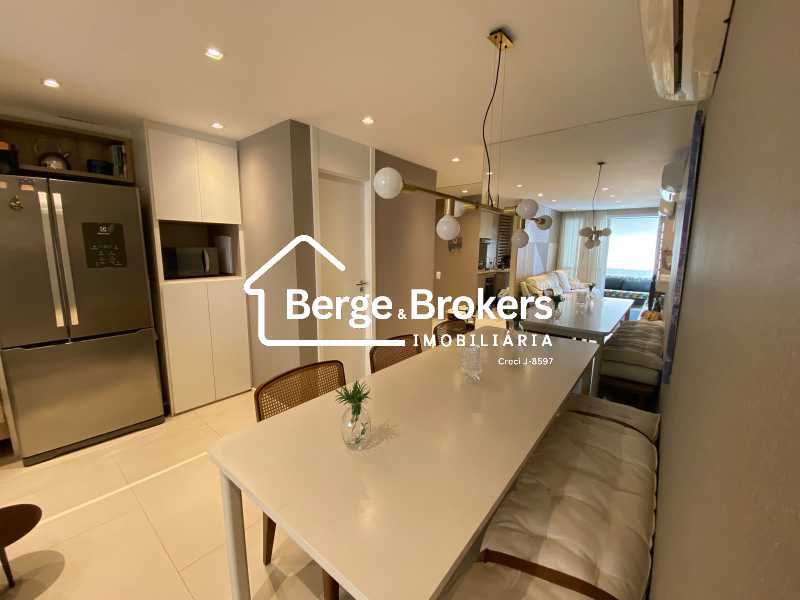 Conheça cozinha. do imóvel - Apartamento : / Residencial / Botafogo - RJAP20808 - 4 cozinha. - 4
