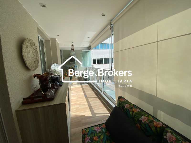 Conheça varanda. do imóvel - Apartamento : / Residencial / Botafogo - RJAP20808 - 10 varanda. - 10