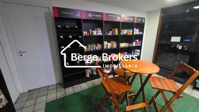 Conheça MERCADINHO do imóvel - SALA E QUARTO COM GARAGEM EM COPACABANA - RJAP10406 - 19 MERCADINHO - 19