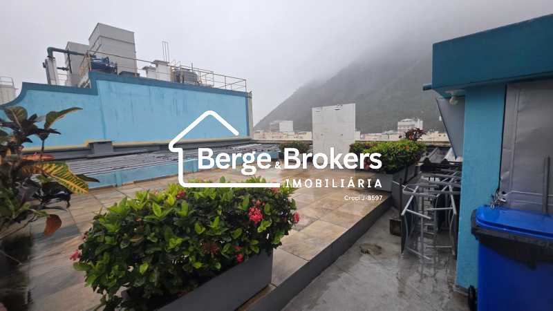 Conheça PISCINA do imóvel - SALA E QUARTO COM GARAGEM EM COPACABANA - RJAP10406 - 21 PISCINA - 21