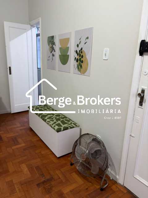 Conheça sala do imóvel - Apartamento 2 quartos para alugar Botafogo, Rio de Janeiro - R$ 6.000 - RJAP20809 - 8 sala - 8