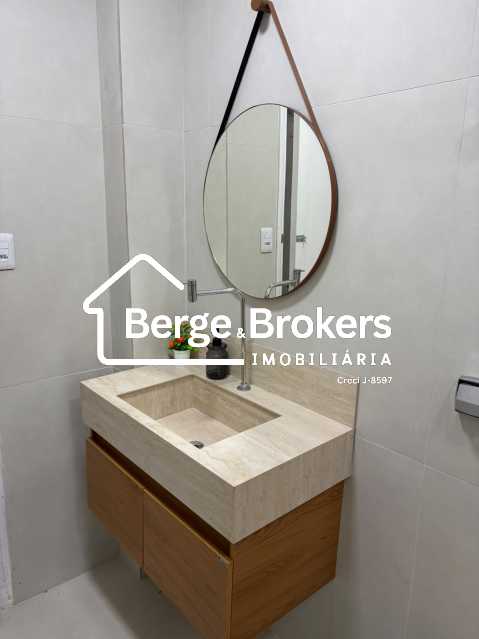 Conheça banheiro. do imóvel - Apartamento 2 quartos para alugar Botafogo, Rio de Janeiro - R$ 6.000 - RJAP20809 - 21 banheiro. - 21