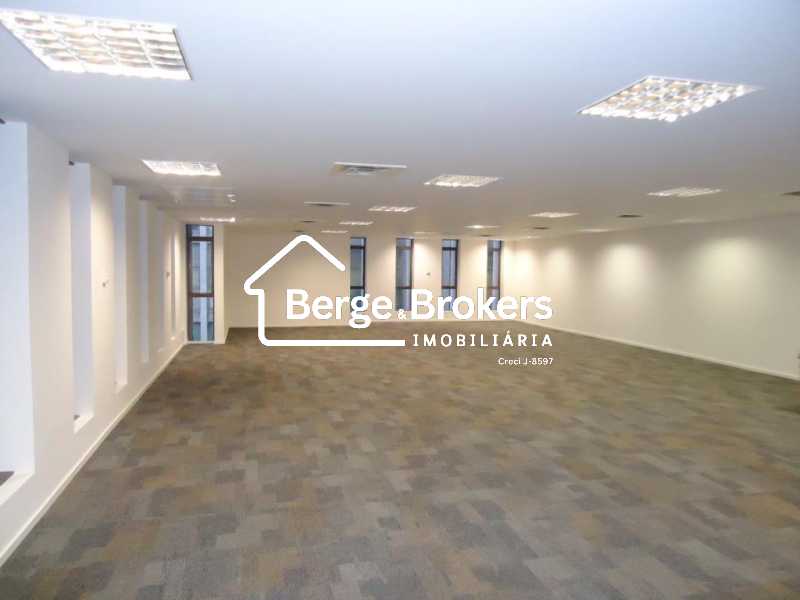 Conheça Travessa 50 - 15 do imóvel - Prédio 3424m² à venda Travessa do Ouvidor, Centro, Rio de Janeiro - R$ 20.000.000 - RJPR00020 - 16 Travessa 50 - 15 - 16