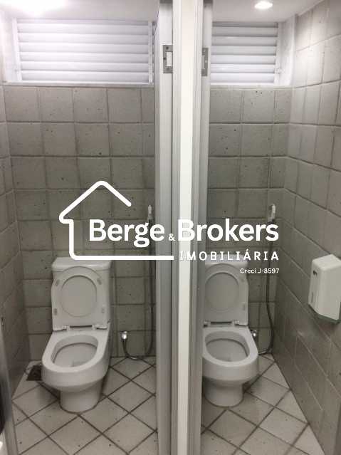 Conheça Travessa 50 - 21 do imóvel - Prédio 3424m² à venda Travessa do Ouvidor, Centro, Rio de Janeiro - R$ 20.000.000 - RJPR00020 - 22 Travessa 50 - 21 - 22