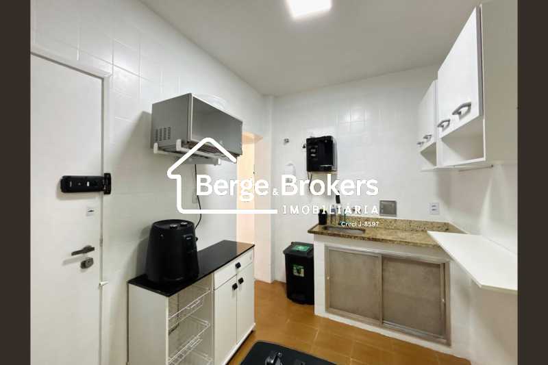 Conheça Cozinha do imóvel - Apartamento para alugar Avenida Pasteur, Botafogo, Rio de Janeiro - R$ 5.000 - RJAP20813 - 6 Cozinha - 6