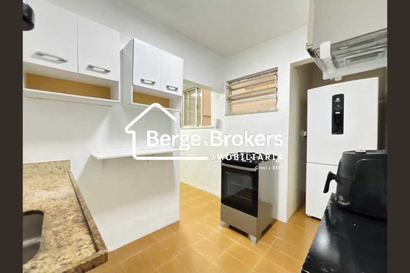 Conheça Cozinha do imóvel - Apartamento para alugar Avenida Pasteur, Botafogo, Rio de Janeiro - R$ 5.000 - RJAP20813 - 7 Cozinha - 7
