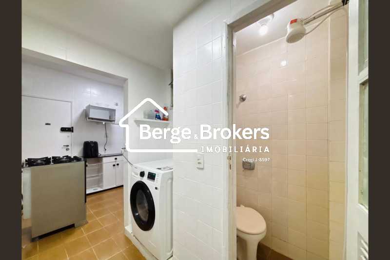 Conheça Área de serviço do imóvel - Apartamento para alugar Avenida Pasteur, Botafogo, Rio de Janeiro - R$ 5.000 - RJAP20813 - 22 Área de serviço - 22