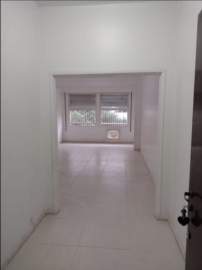 Ótima localização - Ótima localização, todo comércio de Copacabana à porta. - CRAP30109