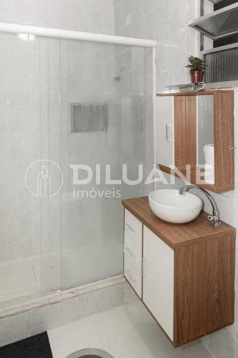 Conheça 15 Banheiro com armário do imóvel - Apartamento 2 quartos à venda Copacabana, Rio de Janeiro - R$ 750.000 - CPAP20896 - 10 15 Banheiro com armário - 10