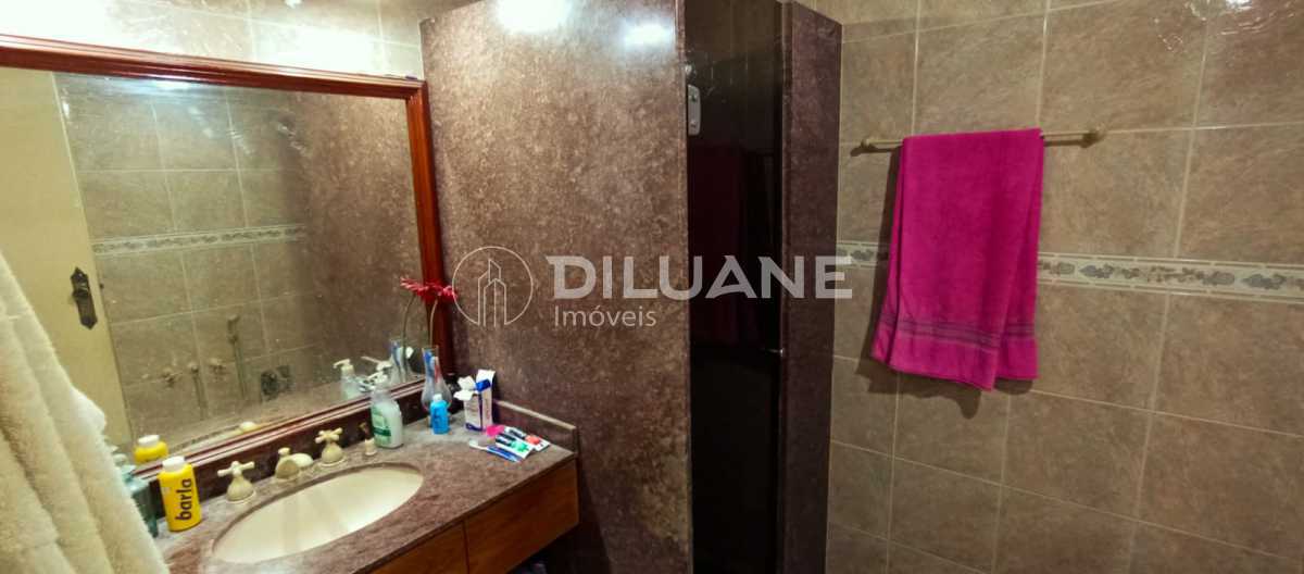 Conheça WhatsApp Image 2025-08-28 at 0 do imóvel - Apartamento de Luxo com 2 Dormitórios, Vista Livre e Segurança 24h em Localização Privilegiada de Copacabana - CPAP21009 - 4 WhatsApp Image 2025-08-28 at 0 - 4