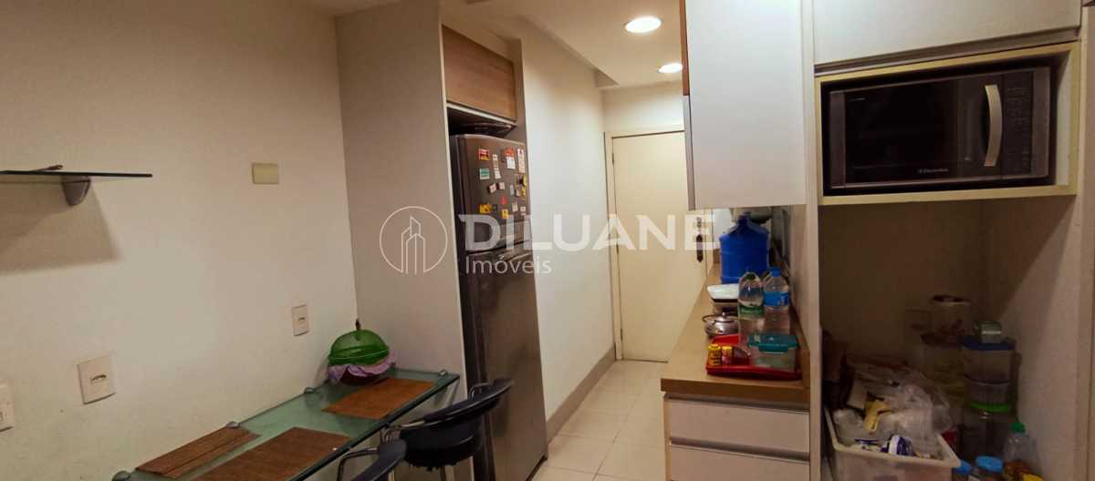 Conheça WhatsApp Image 2025-08-28 at 0 do imóvel - Apartamento de Luxo com 2 Dormitórios, Vista Livre e Segurança 24h em Localização Privilegiada de Copacabana - CPAP21009 - 15 WhatsApp Image 2025-08-28 at 0 - 15