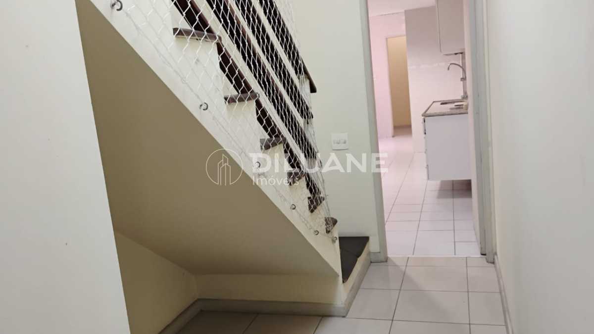 Conheça WhatsApp Image 2025-09-05 at 1 do imóvel - Apartamento diferenciado / duplex / Copacabana / rua nobre / 03 quartos, sendo 01 suíte / 01 vaga - CPAP31325 - 7 WhatsApp Image 2025-09-05 at 1 - 7