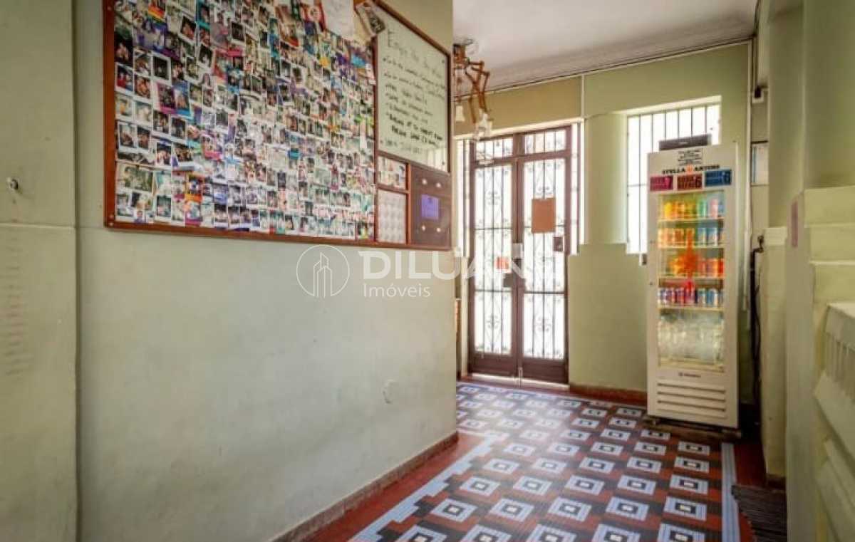 Conheça WhatsApp Image 2025-10-16 at 1 do imóvel - Casa 11 quartos para venda e aluguel Santa Teresa, Rio de Janeiro - R$ 1.800.000 - CPCA110001 - 4 WhatsApp Image 2025-10-16 at 1 - 4