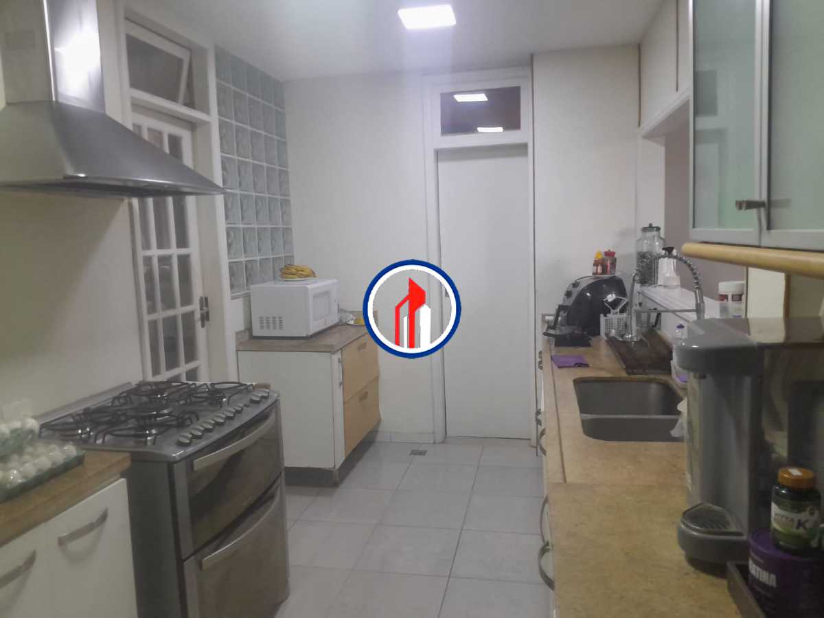 Conheça WhatsApp Image 2026-08-11 at 1 do imóvel - APARTAMENTO FRONTAL MAR NA AVENIDA ATLÂNTICA POSTO 3 - CPAP31626 - 37 WhatsApp Image 2026-08-11 at 1 - 37