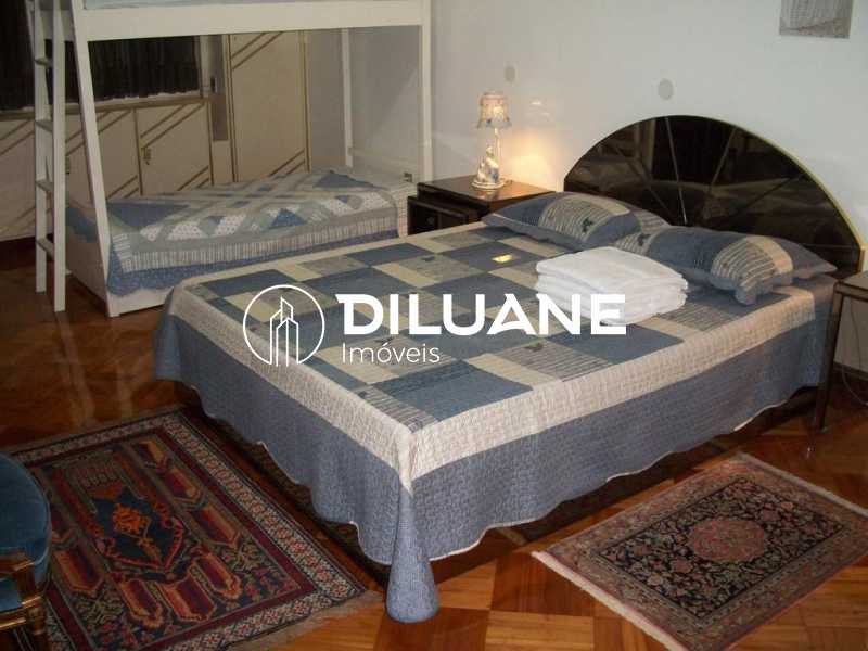 Conheça 19d816ba-0da7-476e-a1ce-b1331e do imóvel - Bairro Peixoto - Copacabana | 300 m² | Salão 105 m² | 4 quartos (1 suíte) | Hidromassagem | Vaga na escritura | Portaria 24h - CPAP40001 - 4 19d816ba-0da7-476e-a1ce-b1331e - 4