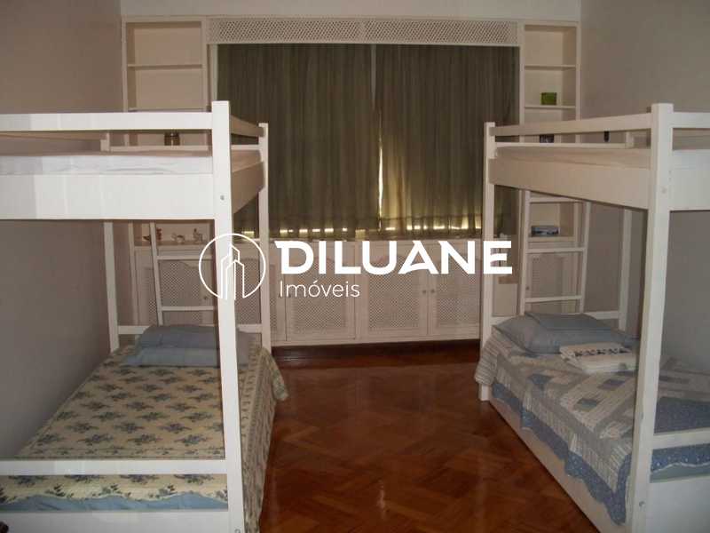 Conheça 6854f84f-d62f-452a-9b1e-cc1bad do imóvel - Bairro Peixoto - Copacabana | 300 m² | Salão 105 m² | 4 quartos (1 suíte) | Hidromassagem | Vaga na escritura | Portaria 24h - CPAP40001 - 8 6854f84f-d62f-452a-9b1e-cc1bad - 8