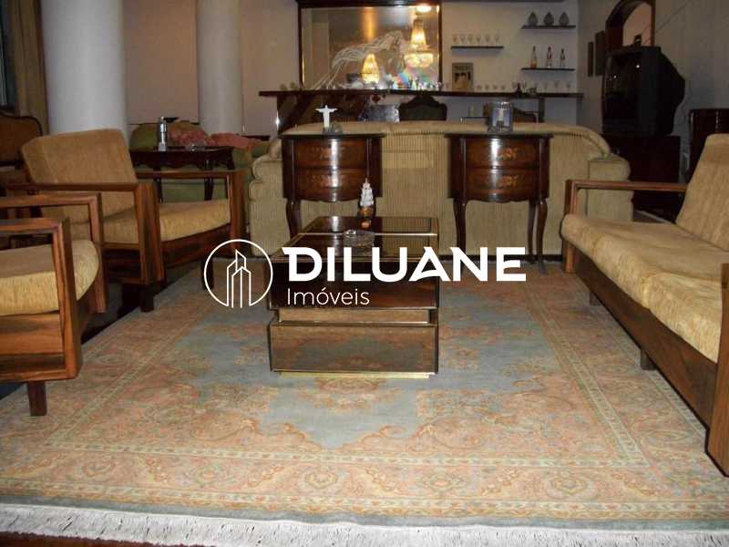 Conheça ecff1d18-c488-4180-91c5-1d4304 do imóvel - Bairro Peixoto - Copacabana | 300 m² | Salão 105 m² | 4 quartos (1 suíte) | Hidromassagem | Vaga na escritura | Portaria 24h - CPAP40001 - 13 ecff1d18-c488-4180-91c5-1d4304 - 13