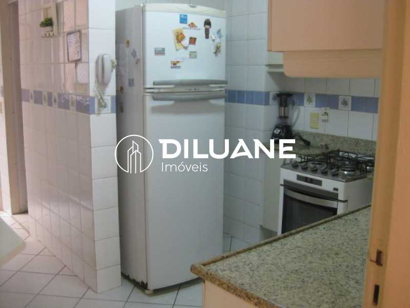 Conheça 190116570876032 do imóvel - Barata Ribeiro - Posto 2 | 120 m² | 3 quartos (1 suíte) | Vaga na escritura | Reformado | Indevassável | Sol da manhã - BTAP30656 - 10 190116570876032 - 10